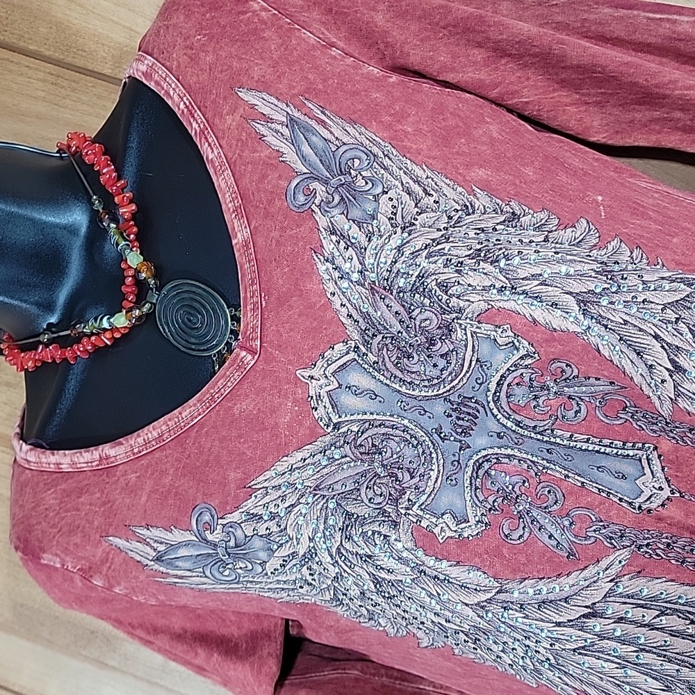 Angel Wings & Bling Tunic Top - Picture 3 of 14